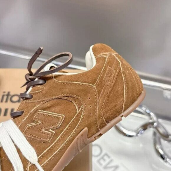 NWB Miu Miu x New Balance 530 SL Sneakers - Picture 6 of 9